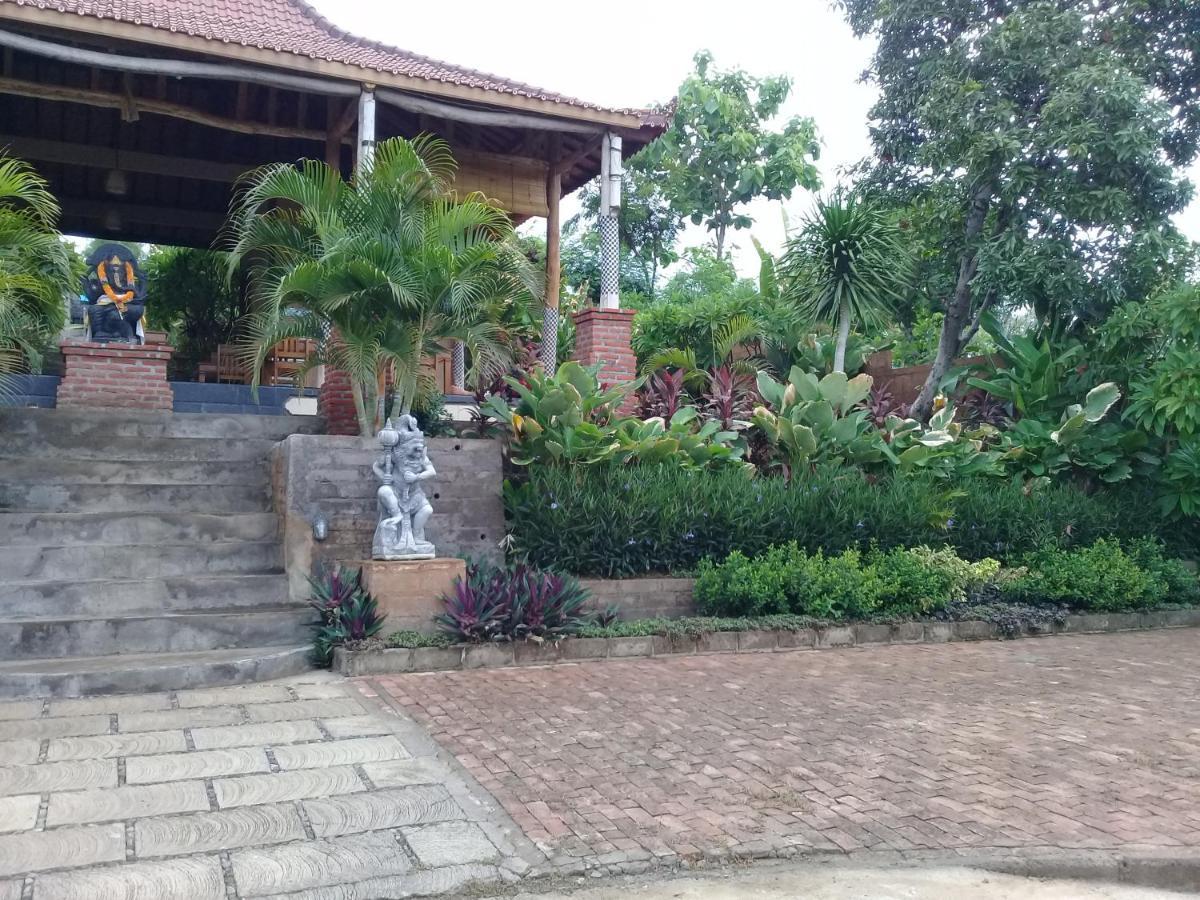 Eliska Sumberkima Pemuteran Esterno foto