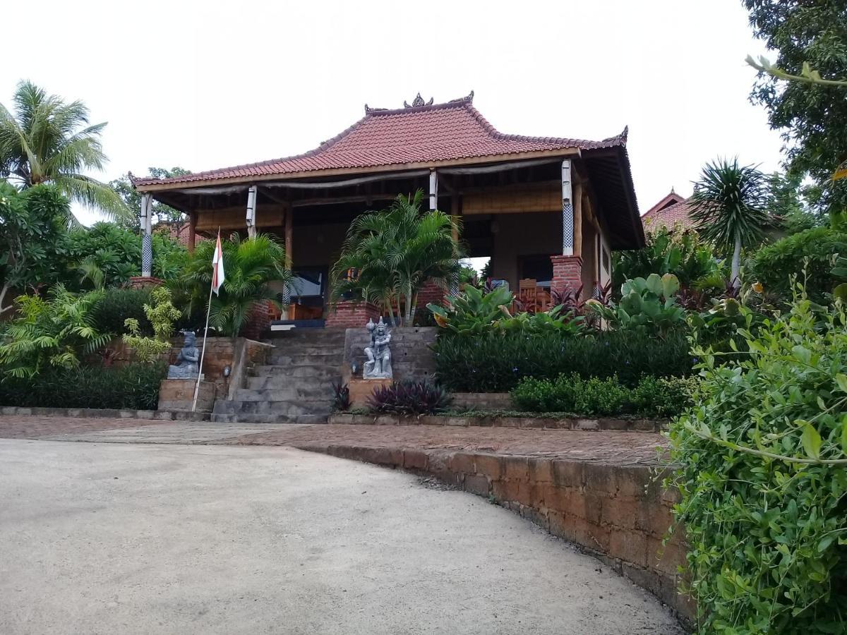 Eliska Sumberkima Pemuteran Esterno foto