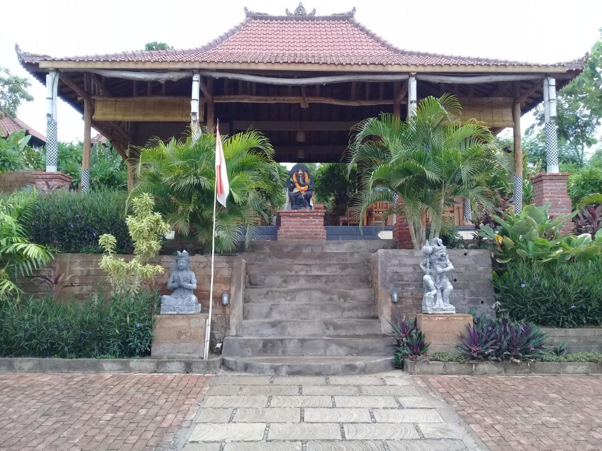 Eliska Sumberkima Pemuteran Esterno foto