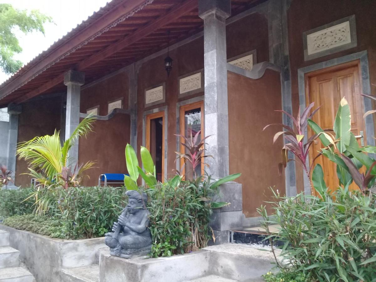 Eliska Sumberkima Pemuteran Esterno foto